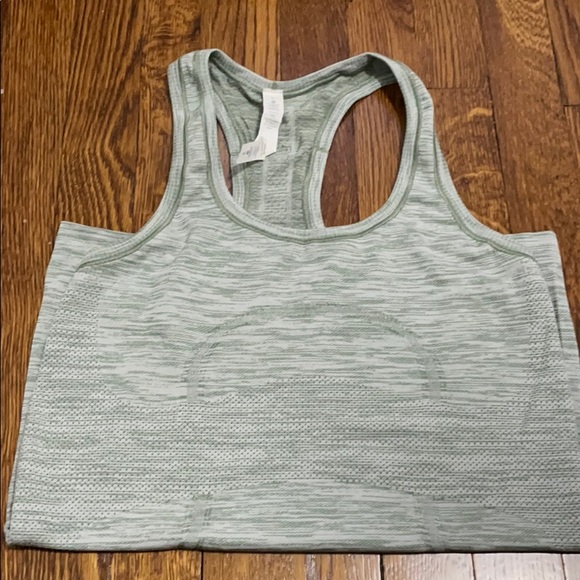 lululemon athletica Tops - Workout tank